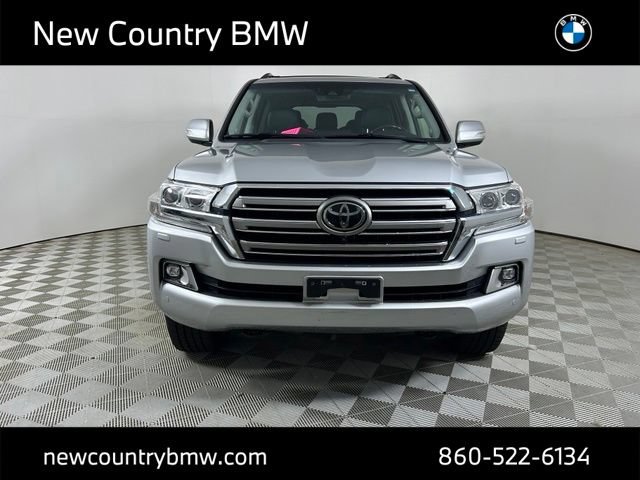 Used 2016 Toyota Land Cruiser AWD/4WD image 2