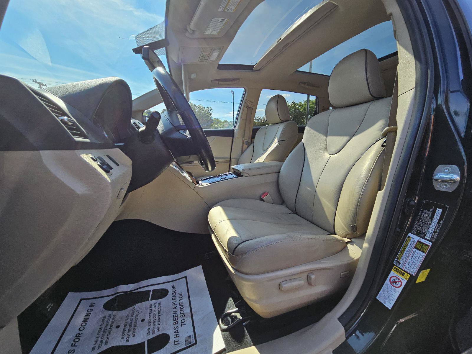 Used 2013 Toyota Venza XLE w/ XLE Premium Pkg FWD image 5