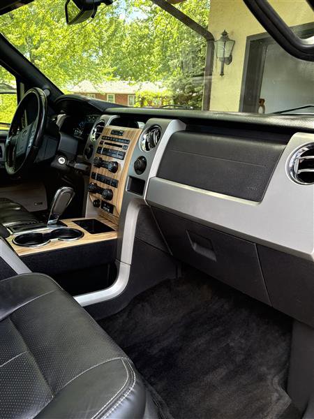 Used 2011 Ford F150 Lariat w/ Lariat Plus Pkg AWD/4WD image 10