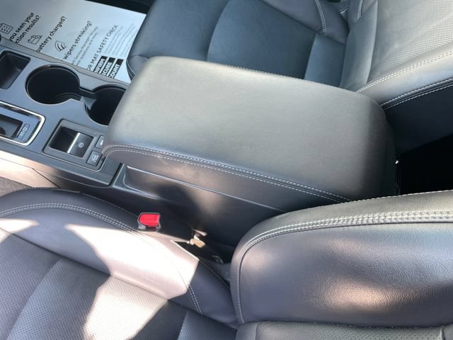 Used 2018 Subaru Outback 2.5i Limited w/ 50th Anniversary Edition AWD/4WD image 28
