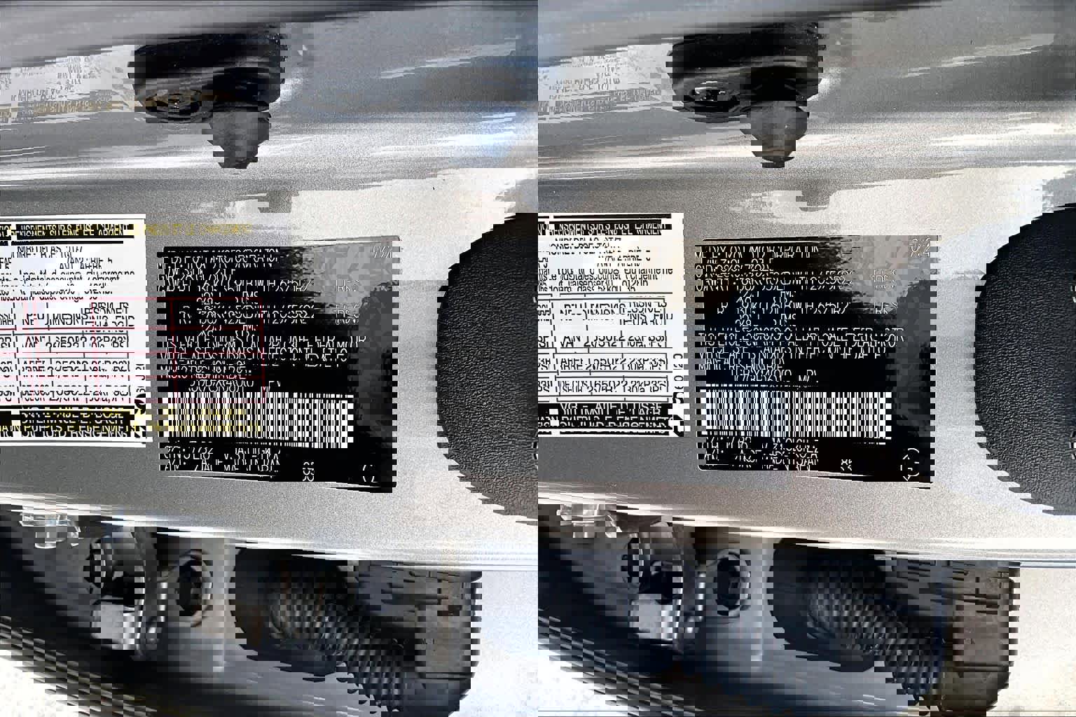 Used 2024 Lexus LX 600 4WD w/ Appearance Package image 32