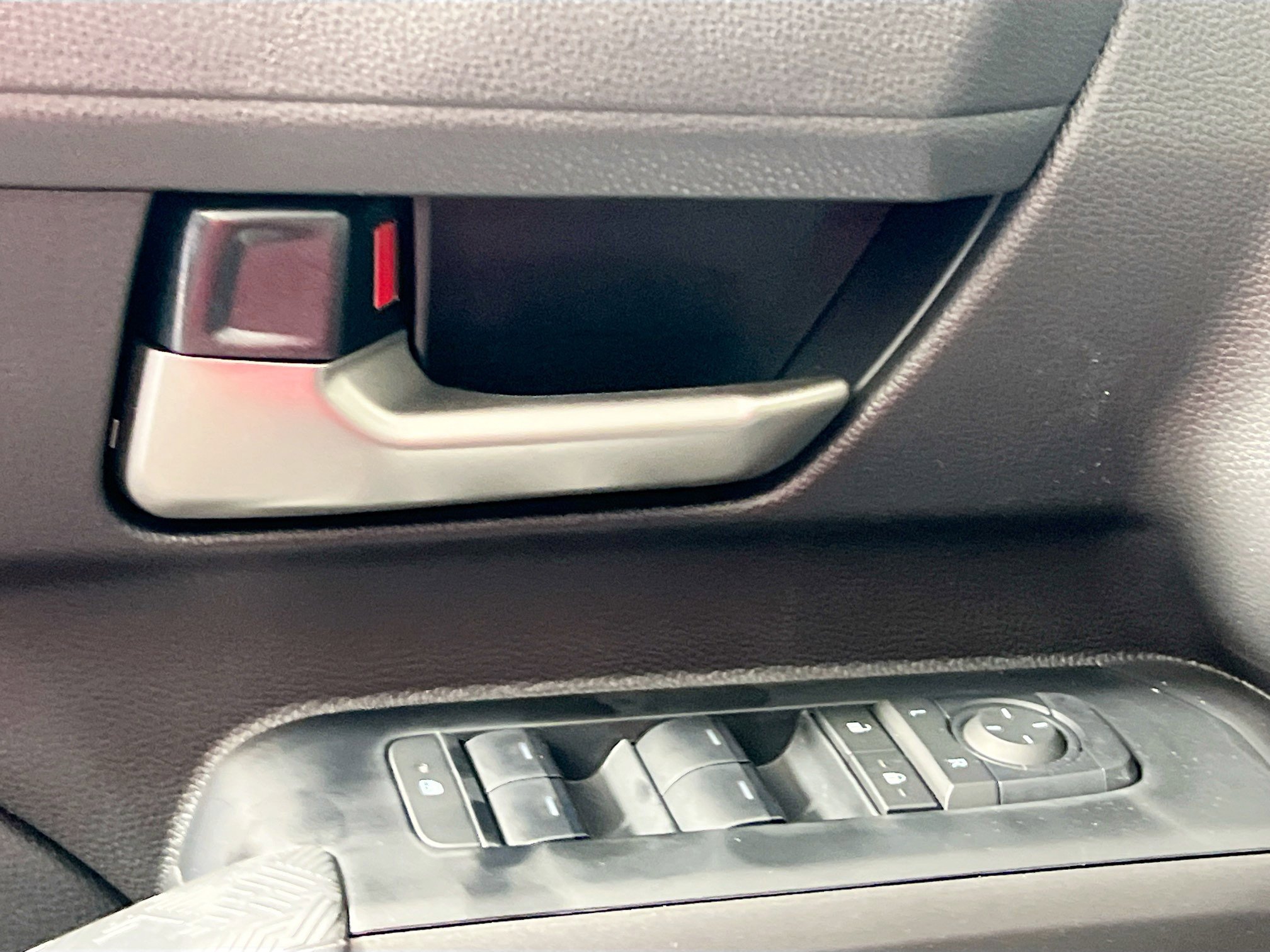 New 2025 Toyota Tacoma TRD Off-Road image 16