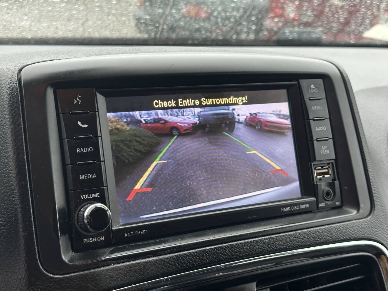 Used 2019 Dodge Grand Caravan SE FWD image 16