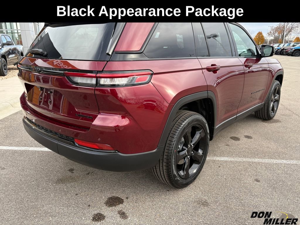 New 2025 Jeep Grand Cherokee Limited w/ Black Appearance Package image 7
