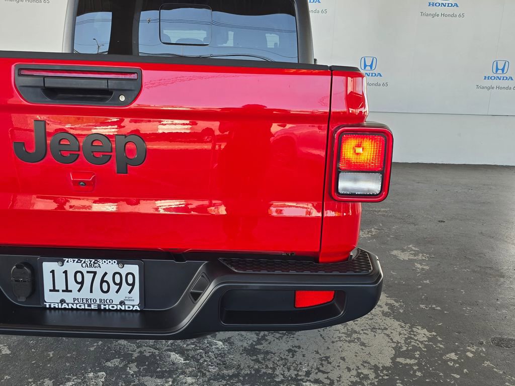 Used 2024 Jeep Gladiator Sport AWD/4WD image 50