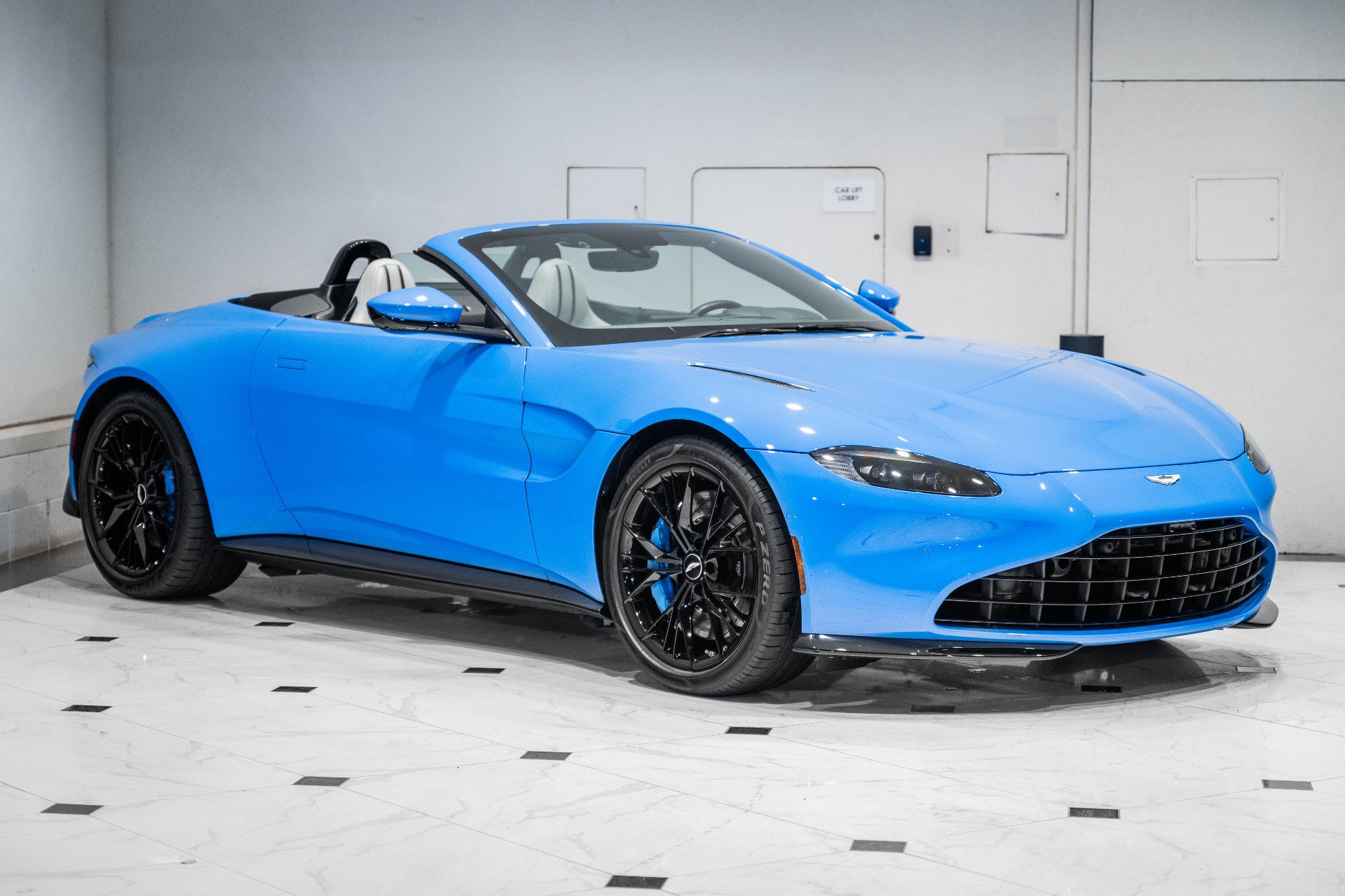 Used 2021 Aston Martin V8 Vantage Roadster