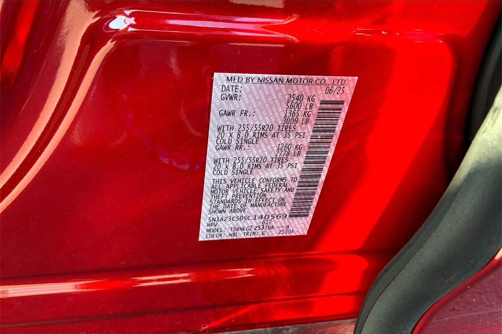 New 2025 Nissan Murano SL image 13