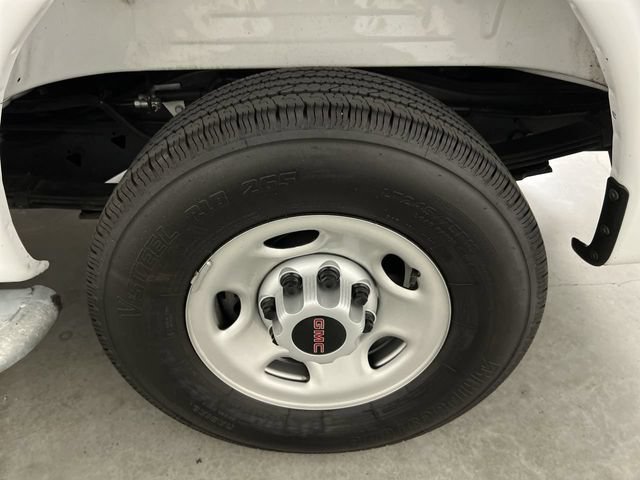 Used 2025 GMC Savana 2500 w/ Driver Convenience Package RWD image 27