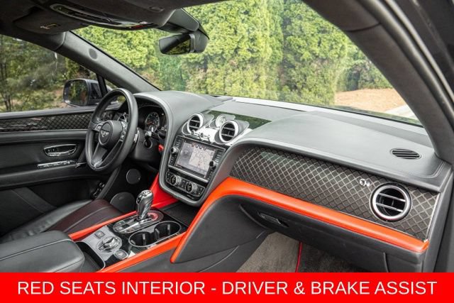 Used 2020 Bentley Bentayga AWD/4WD image 28