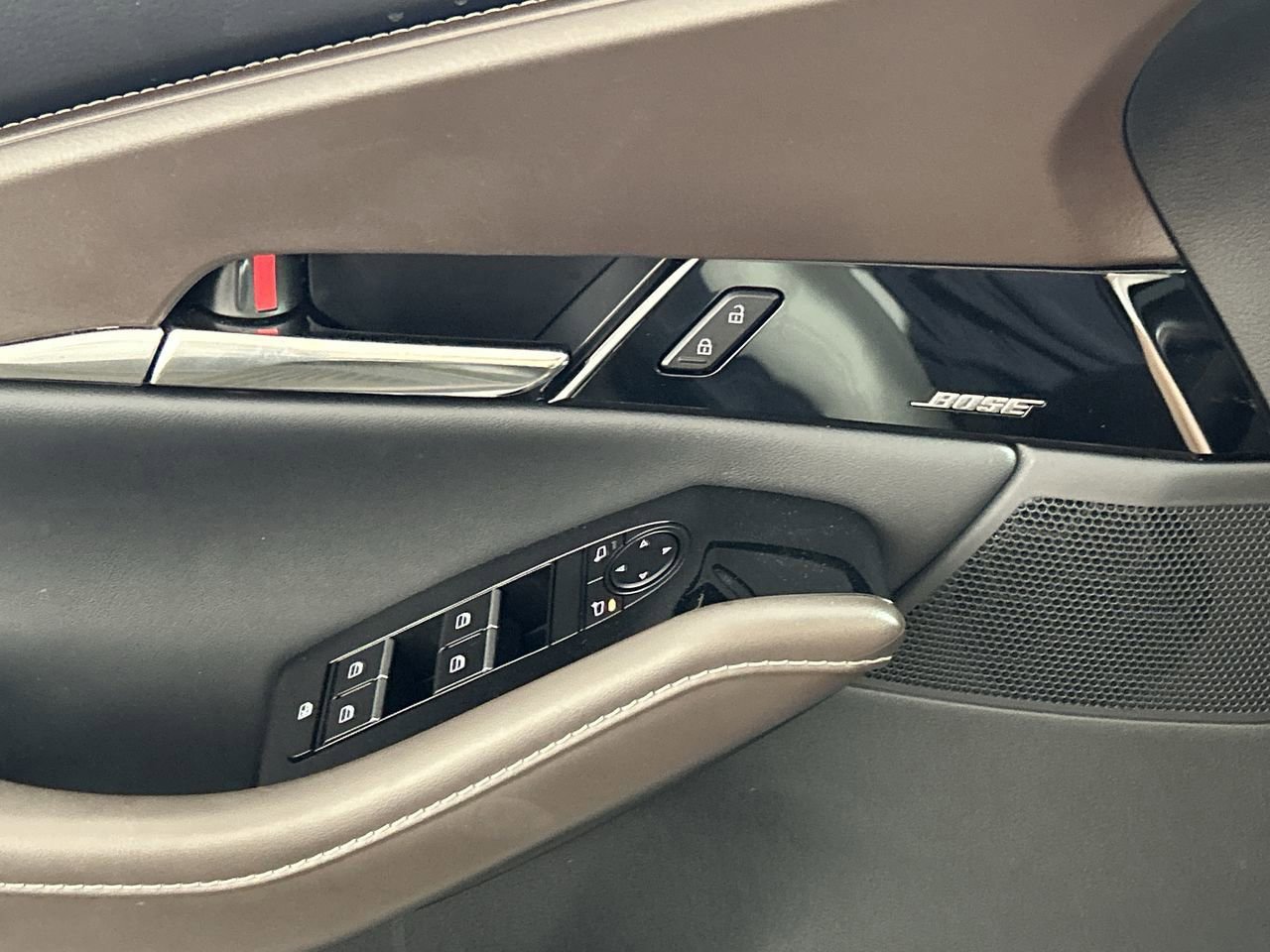 Used 2025 MAZDA CX-30 2.5 Turbo w/ Premium Package AWD/4WD image 18