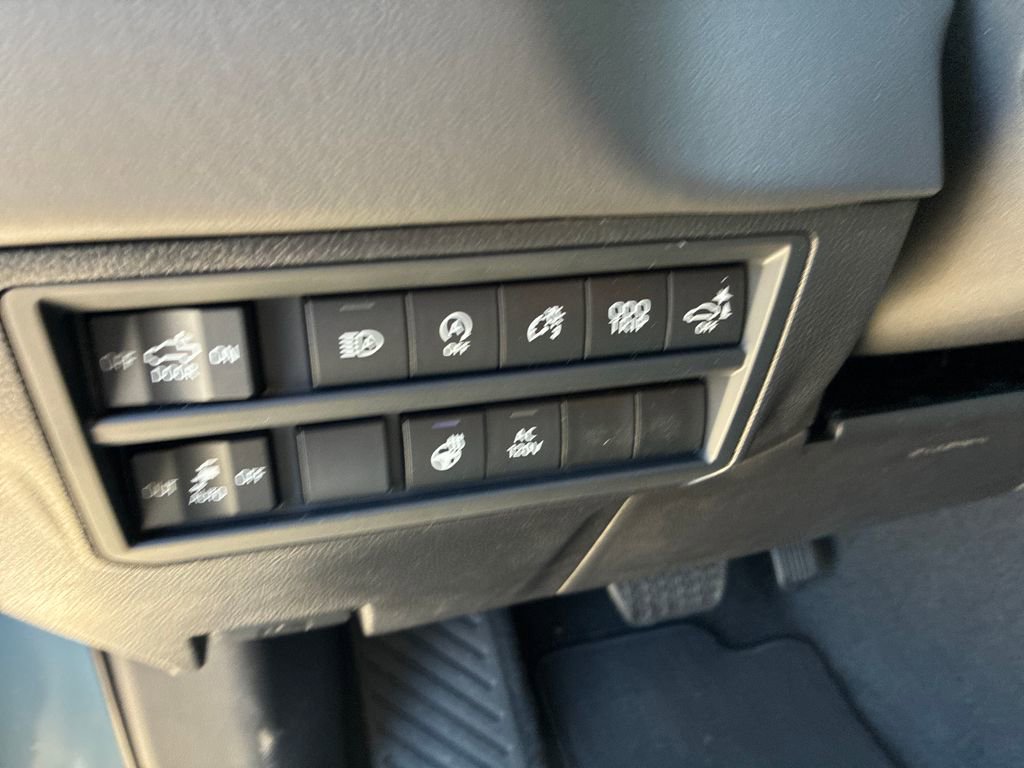 New 2026 Toyota Tundra Platinum image 33