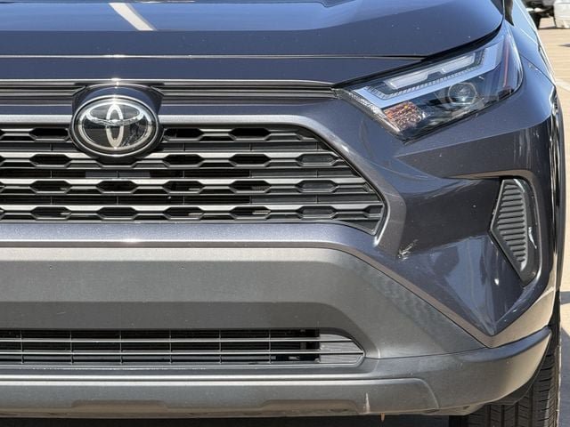 Used 2024 Toyota RAV4 XLE FWD image 9