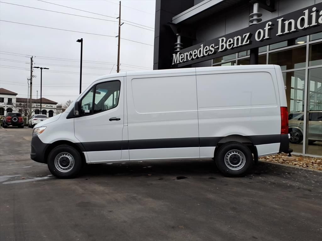 Used 2026 Mercedes-Benz Sprinter 2500 image 3