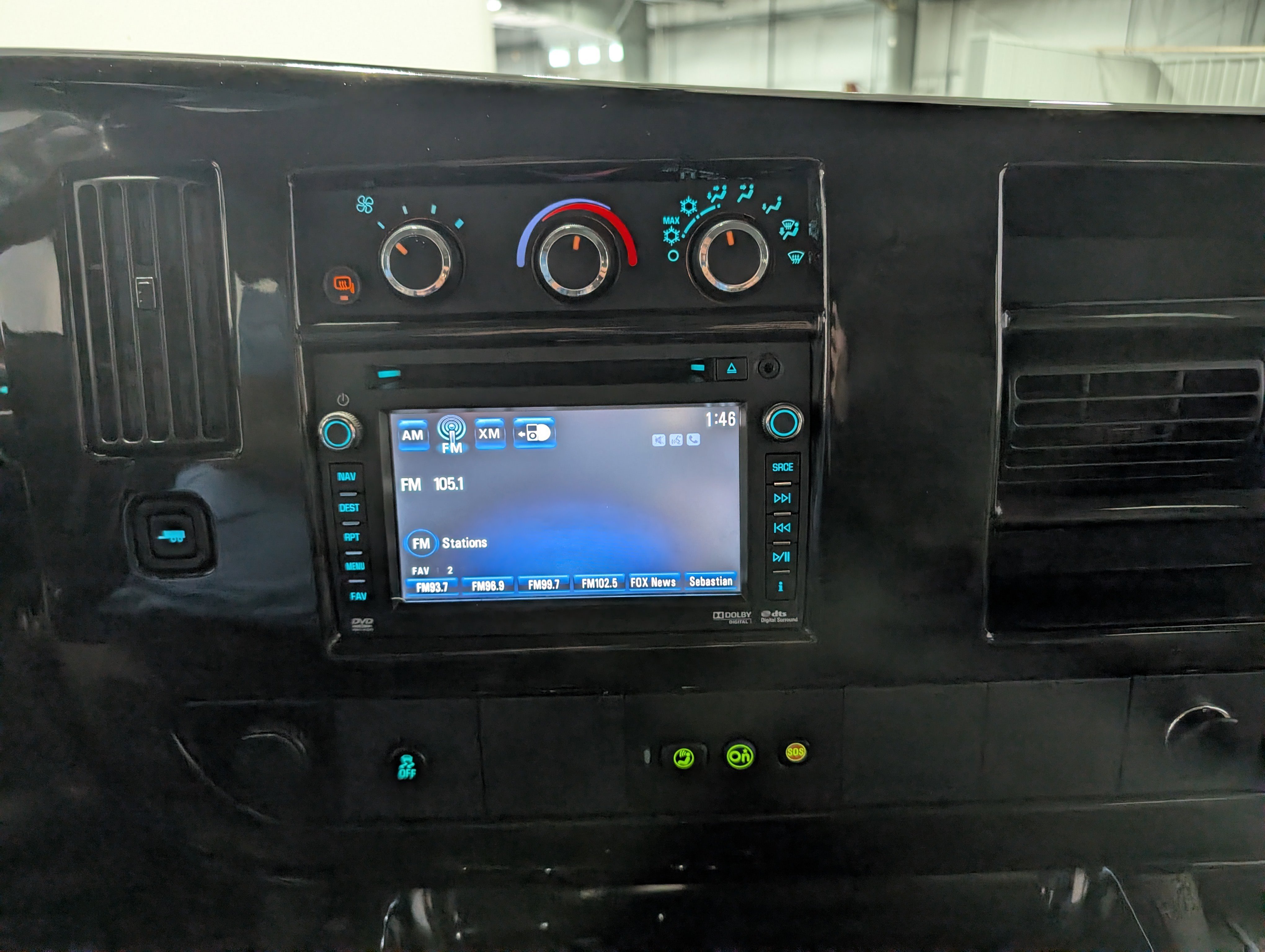 Used 2014 Chevrolet Express 1500 AWD image 26