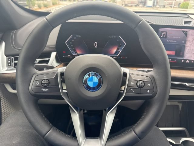New 2026 BMW X1 xDrive28i w/ Technology Package AWD/4WD image 8