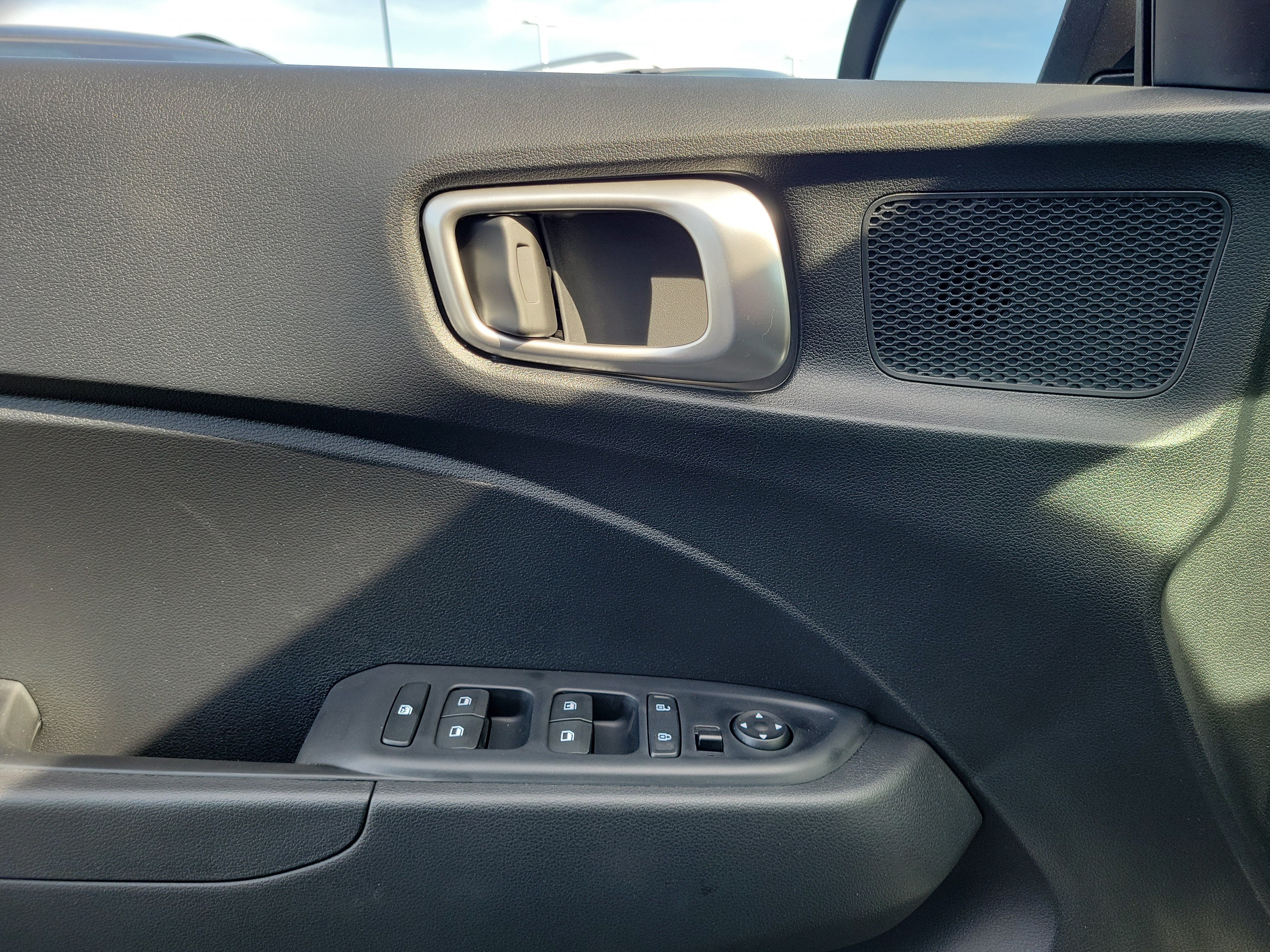 New 2026 Hyundai Venue SE FWD image 13