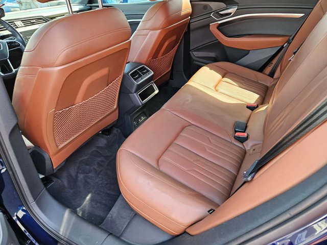 Used 2022 Audi e-tron Chronos AWD/4WD image 18