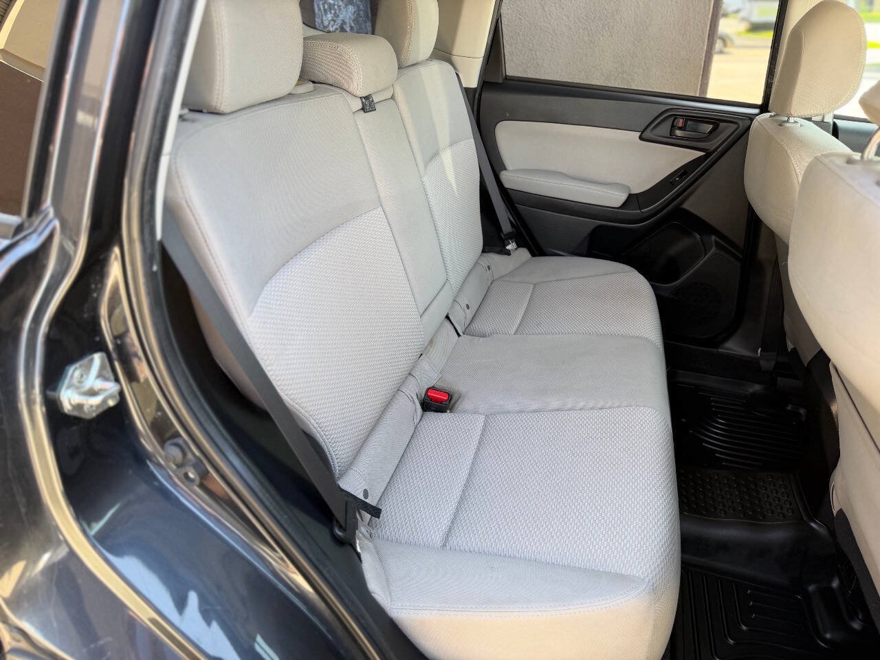 Used 2014 Subaru Forester 2.5i Premium w/ All-Weather Package AWD/4WD image 16
