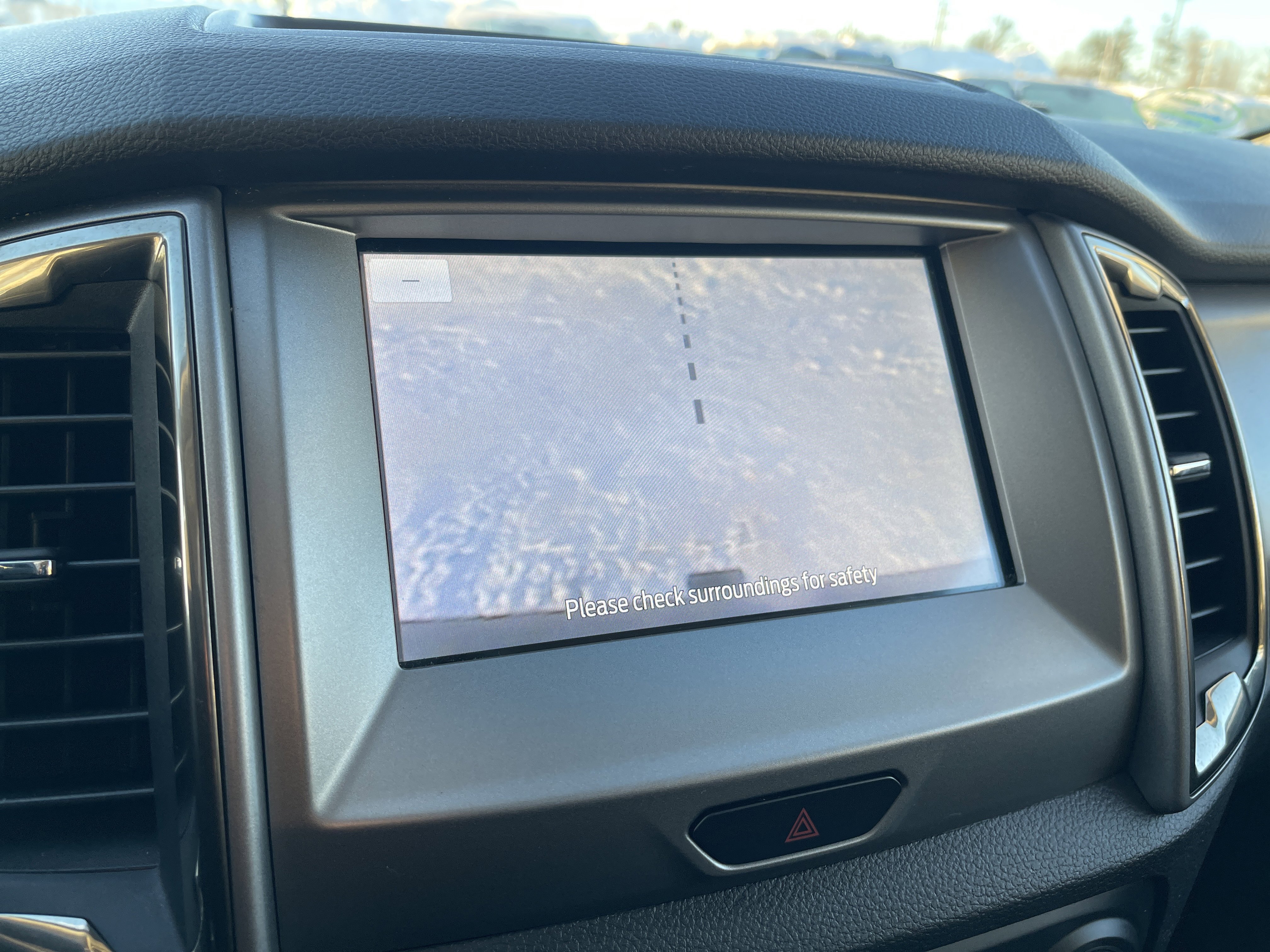 Used 2020 Ford Ranger XLT w/ FX4 Off-Road Package image 18