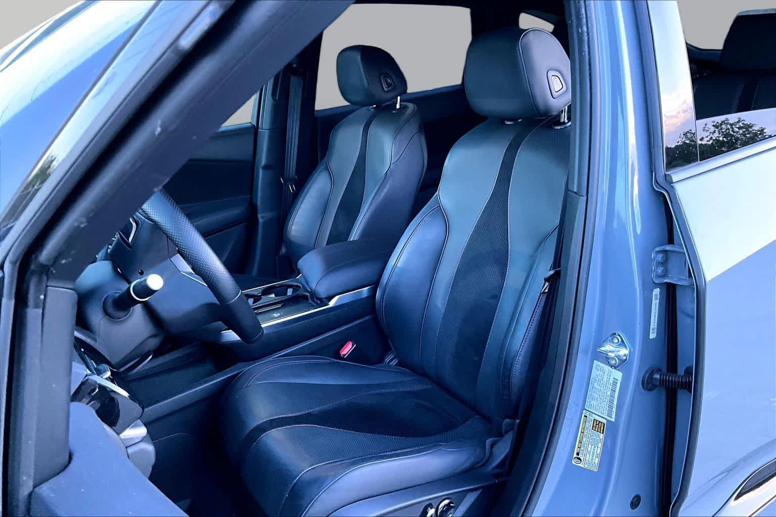 Used 2025 Acura RDX w/ Advance Package AWD/4WD image 8
