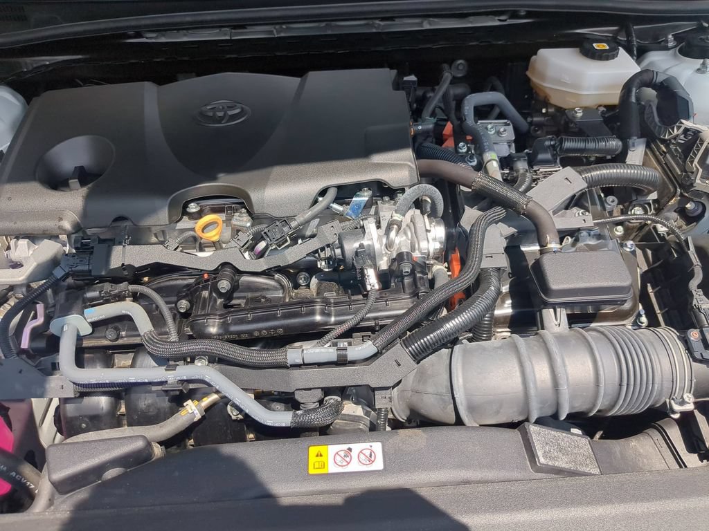 Used 2025 Toyota Camry LE FWD image 35