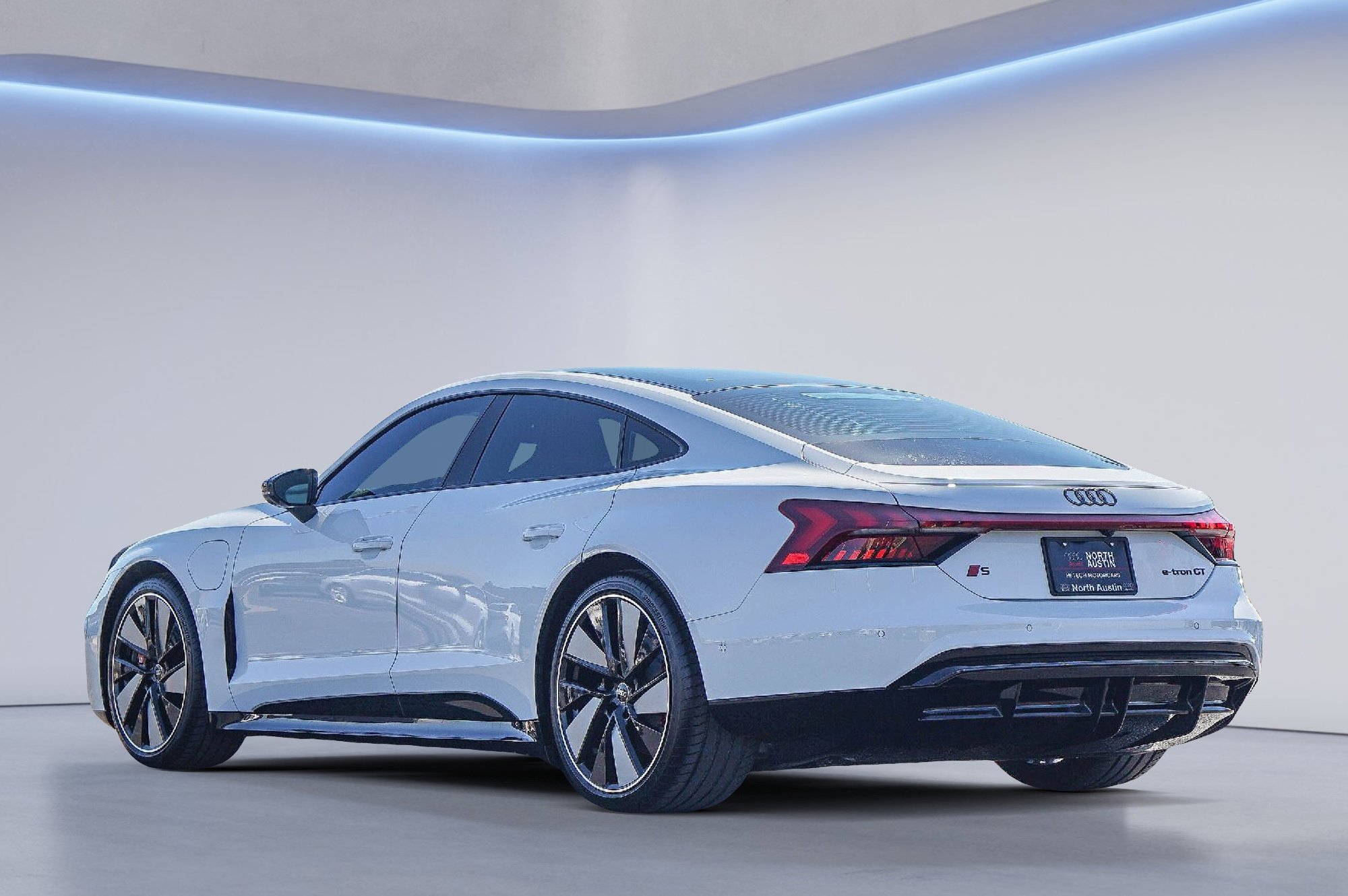 New 2026 Audi S e-tron GT Prestige image 5