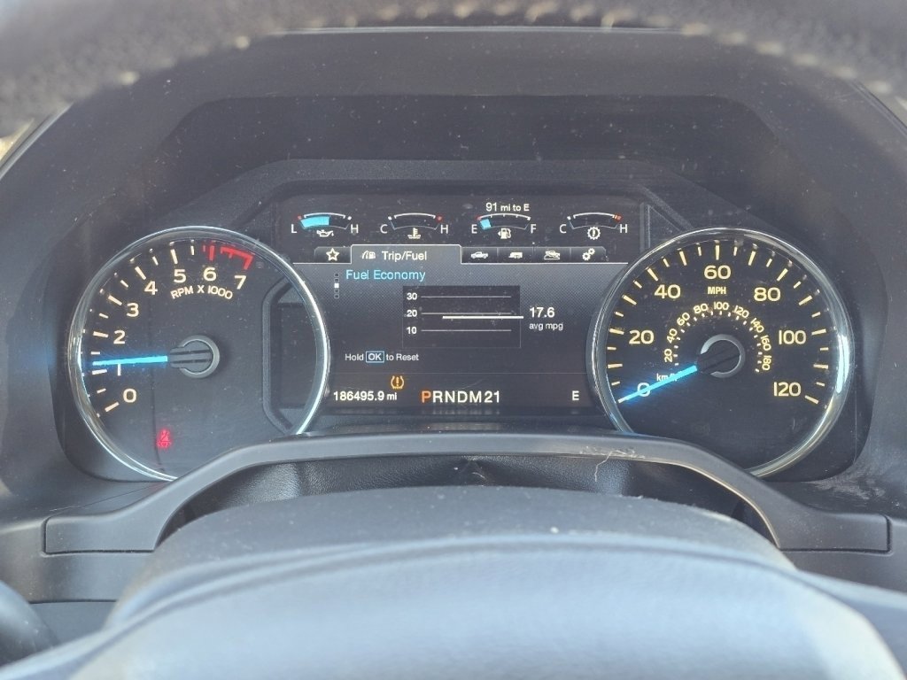 Used 2015 Ford F150 Lariat w/ Equipment Group 502A Luxury image 22