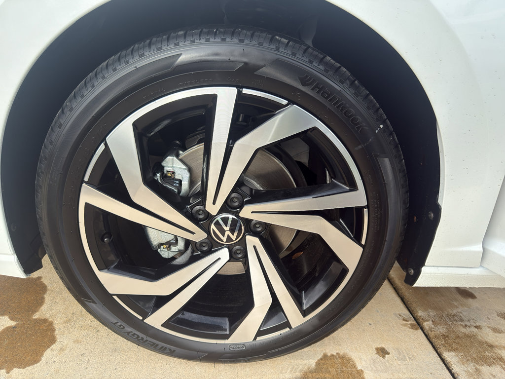 New 2026 Volkswagen Jetta SEL image 17