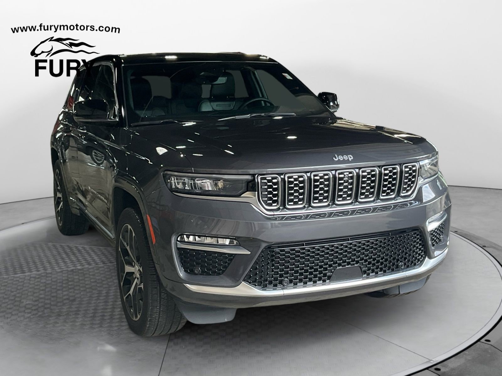 Used 2024 Jeep Grand Cherokee Summit AWD/4WD video 1