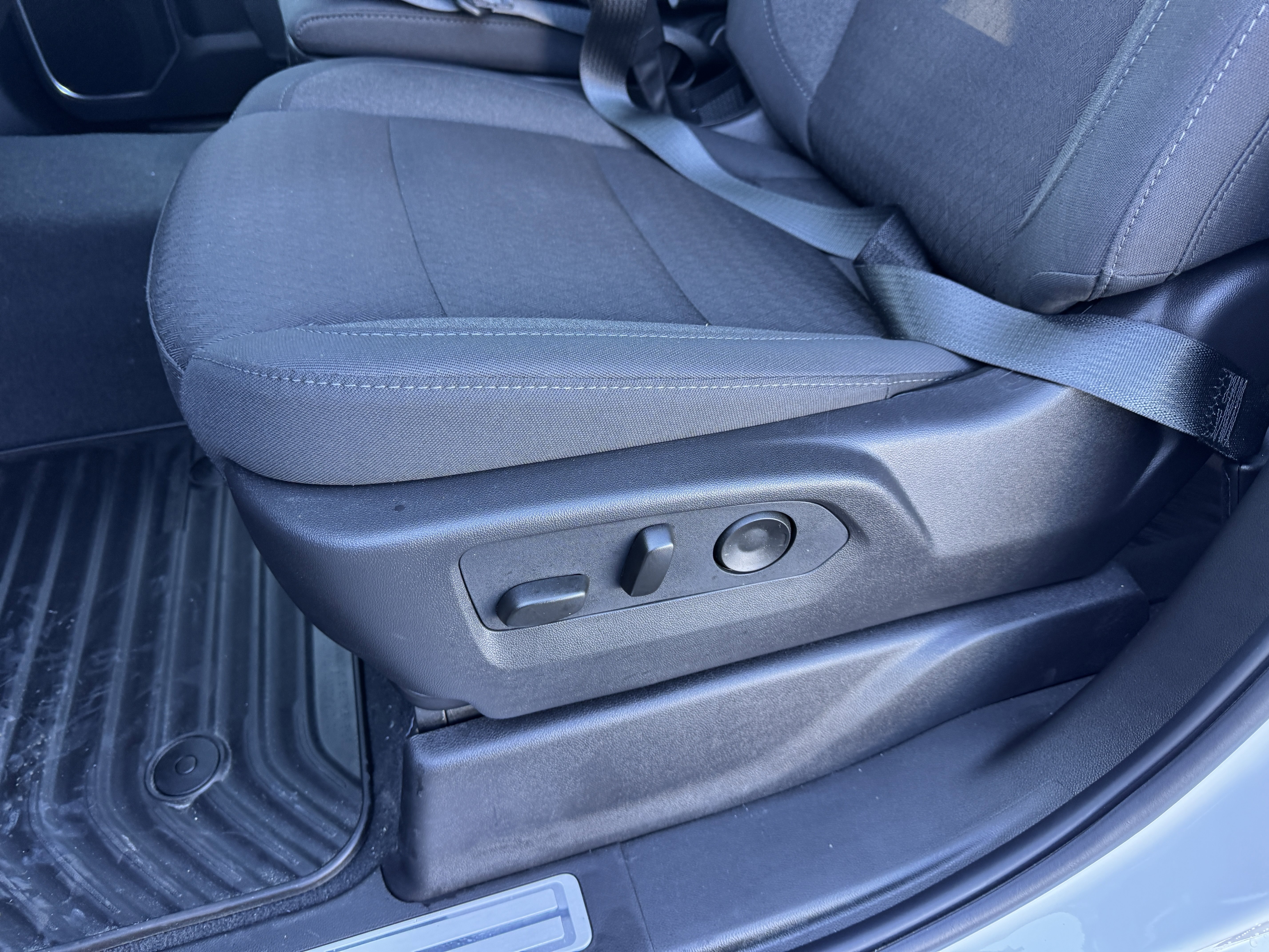 New 2026 Chevrolet Silverado 1500 LT image 14