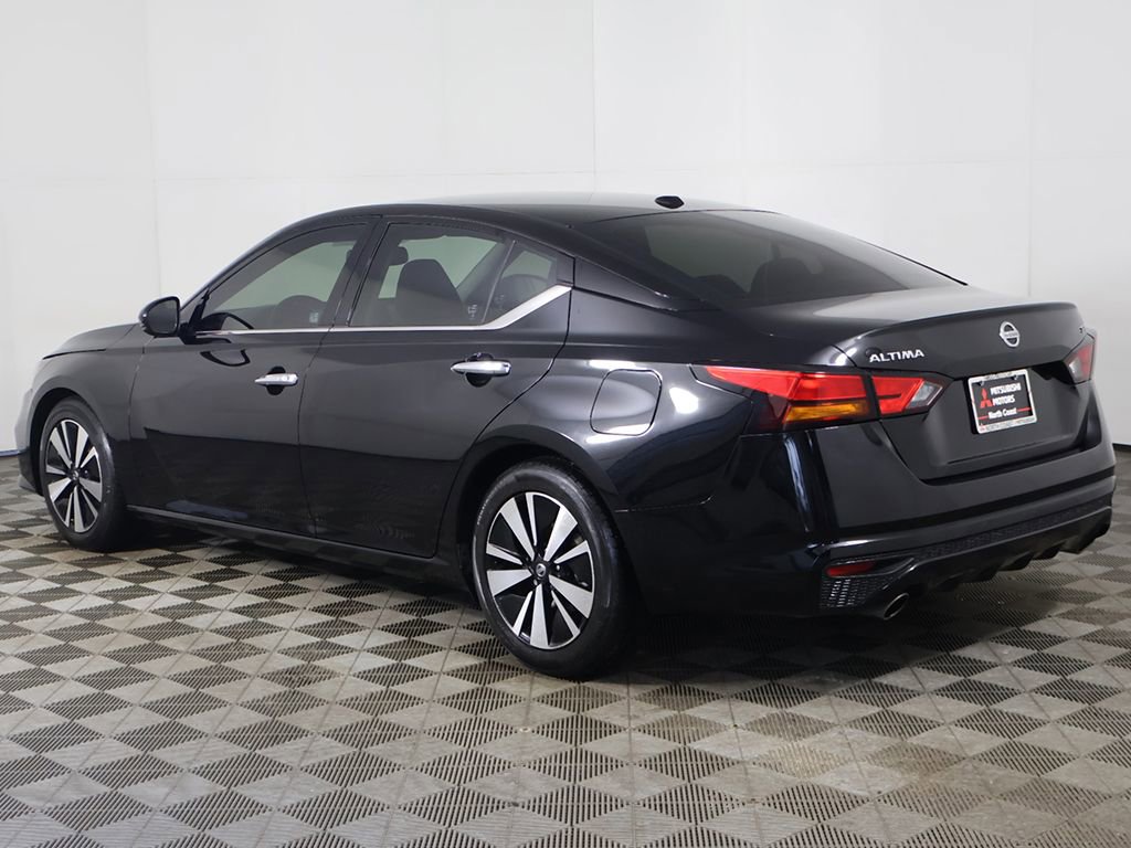 Used 2019 Nissan Altima 2.5 SV FWD image 10