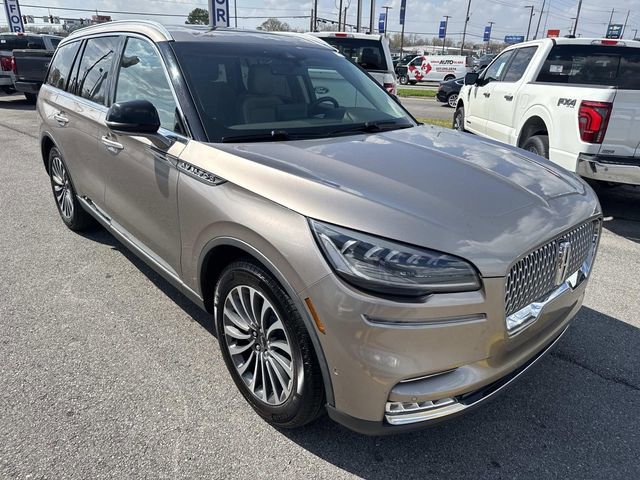 Used 2020 Lincoln Aviator Reserve w/ Equipment Group 201A image 3