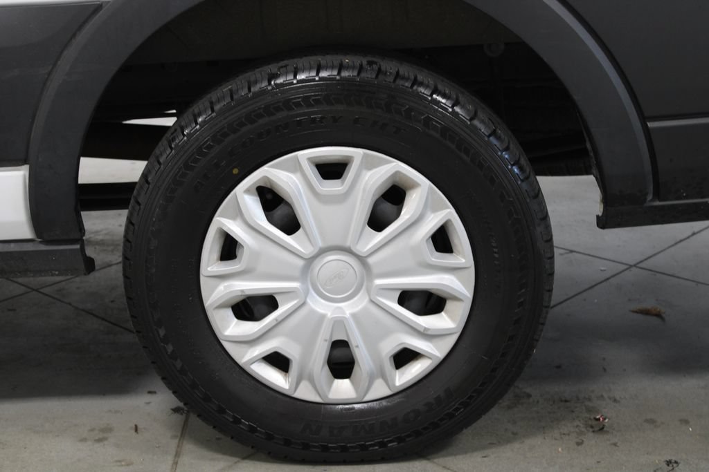 Used 2024 Ford Transit 350 XLT RWD image 18