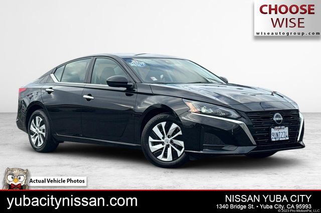 Used 2025 Nissan Altima 2.5 S image 1
