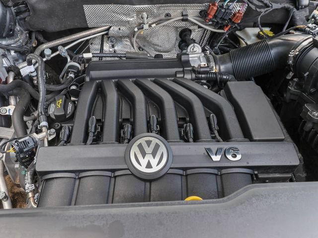 Used 2023 Volkswagen Atlas SEL Premium AWD/4WD image 31