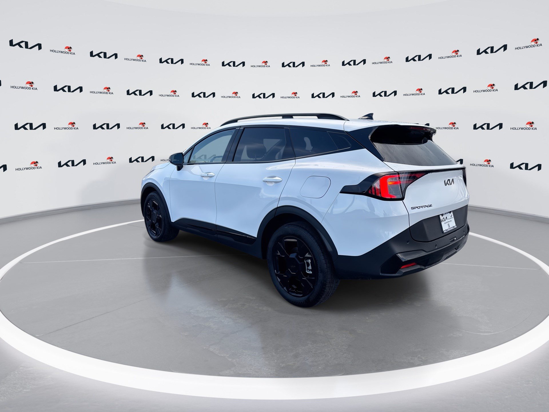 Used 2026 Kia Sportage X-Line w/ X-Line Premium Package AWD/4WD image 6