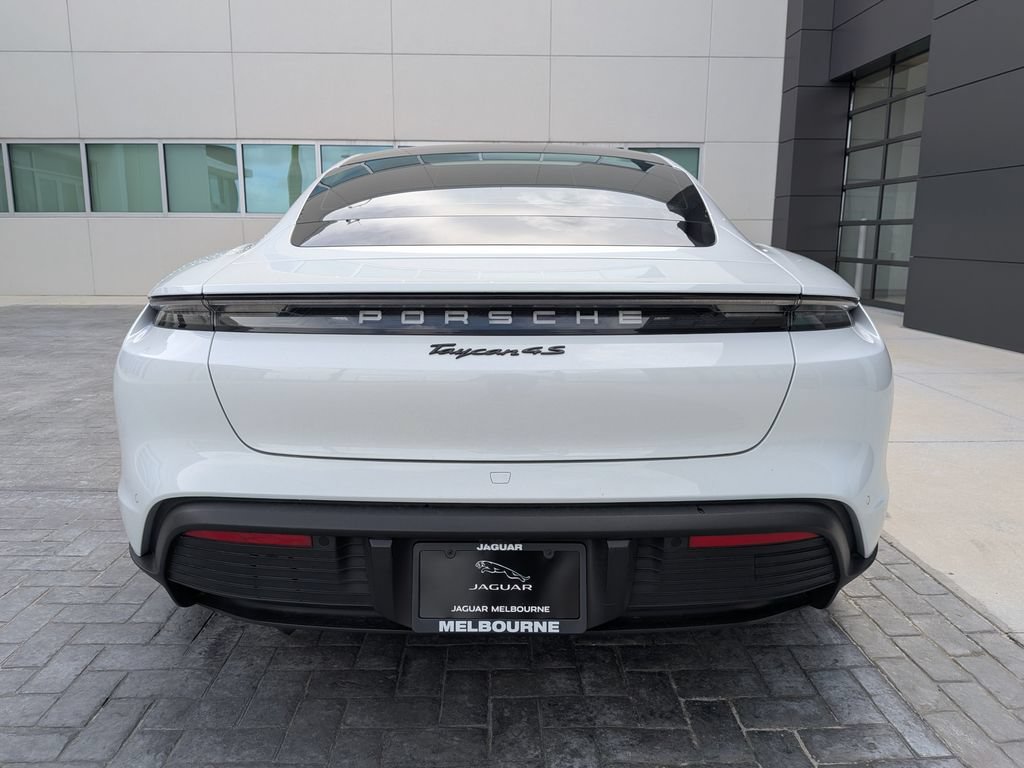 Used 2020 Porsche Taycan 4S AWD/4WD image 7