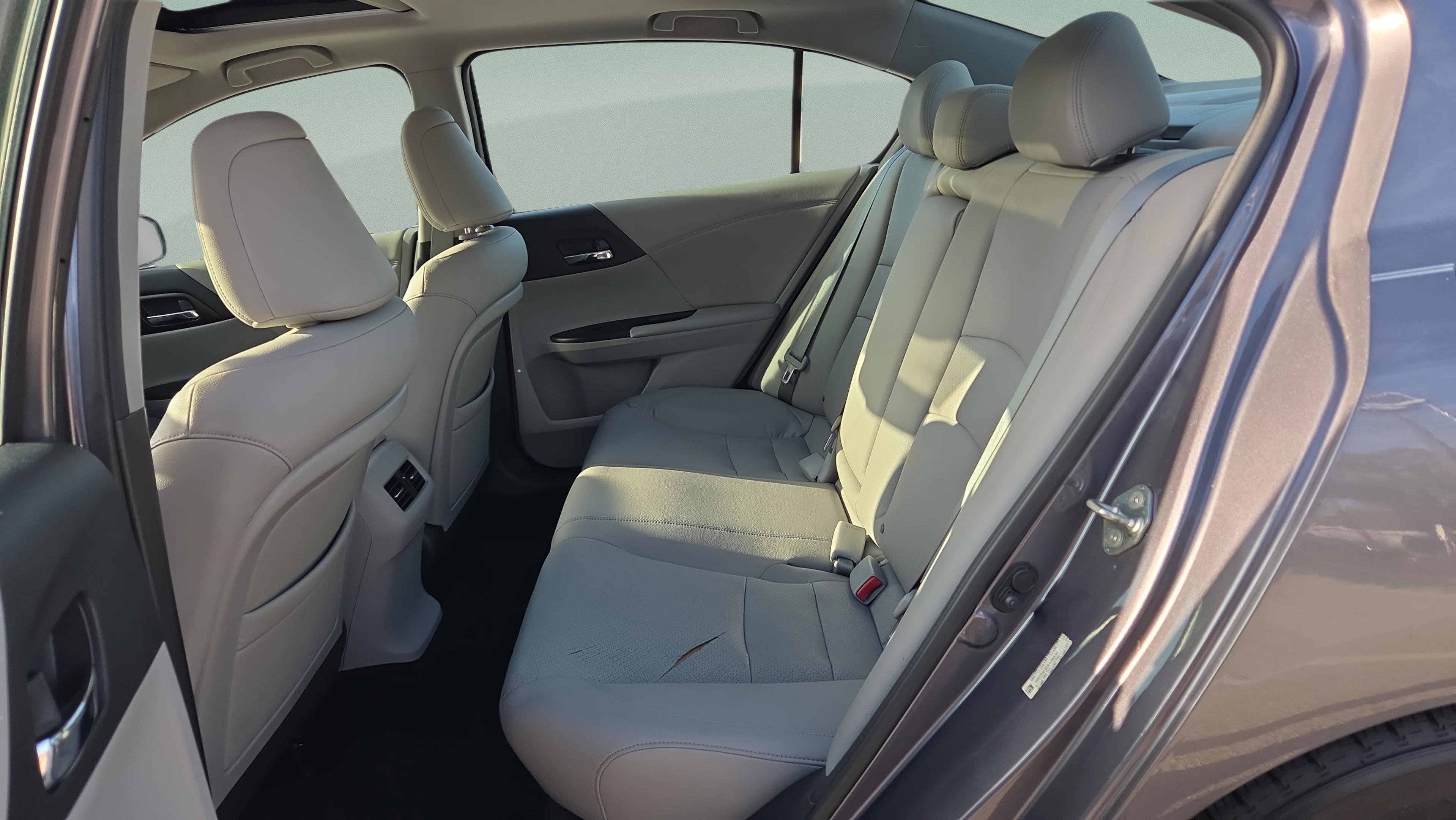 Used 2014 Honda Accord EX-L image 11