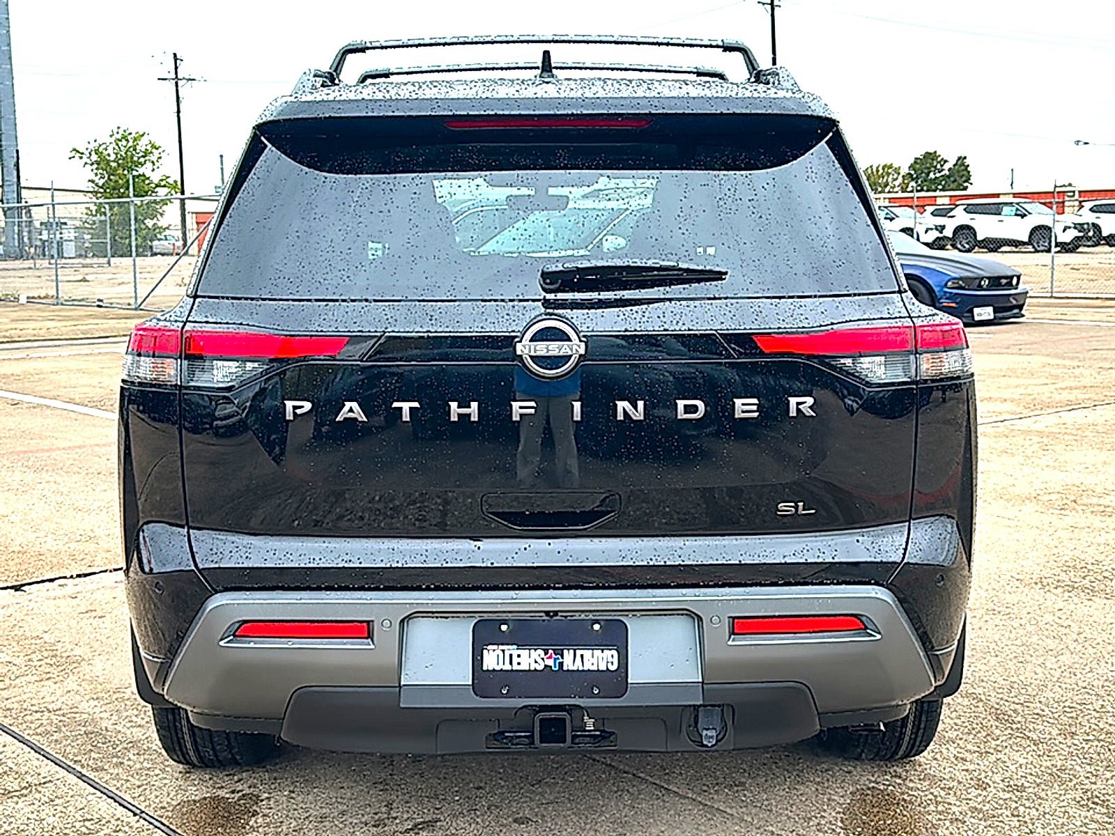 New 2026 Nissan Pathfinder SL w/ SL Premium Package FWD image 7