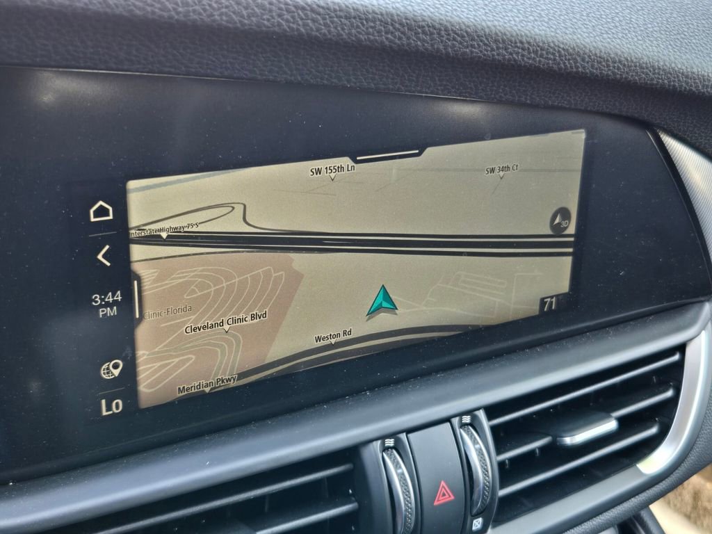 New 2025 Alfa Romeo Giulia w/ Driving Assist Package image 10
