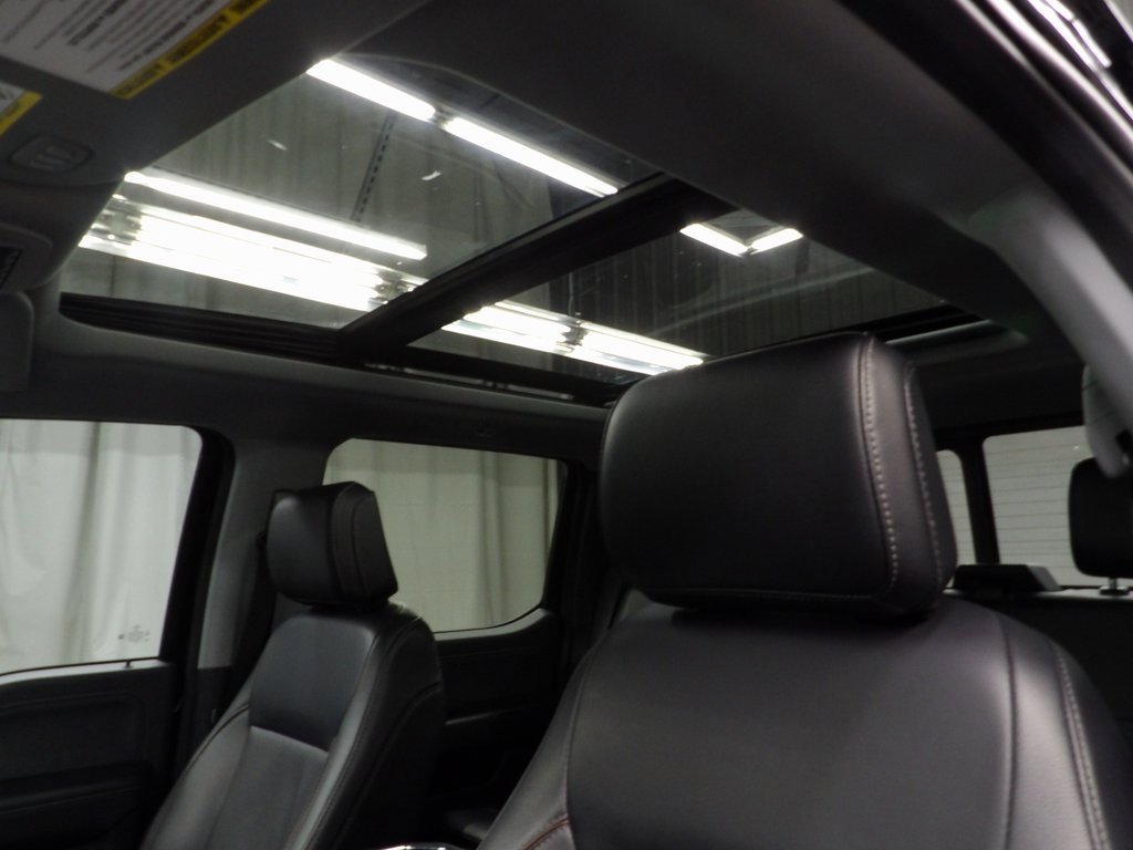 Used 2024 Ford F250 Lariat w/ Black Appearance Package image 27