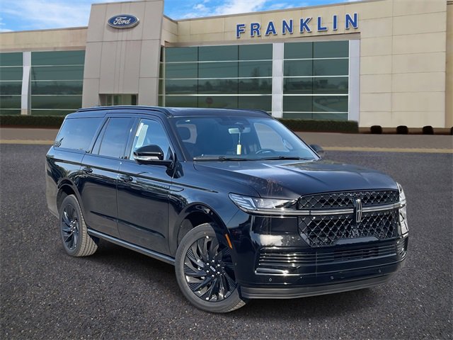 New 2025 Lincoln Navigator L Reserve w/ Jet Appearance Package