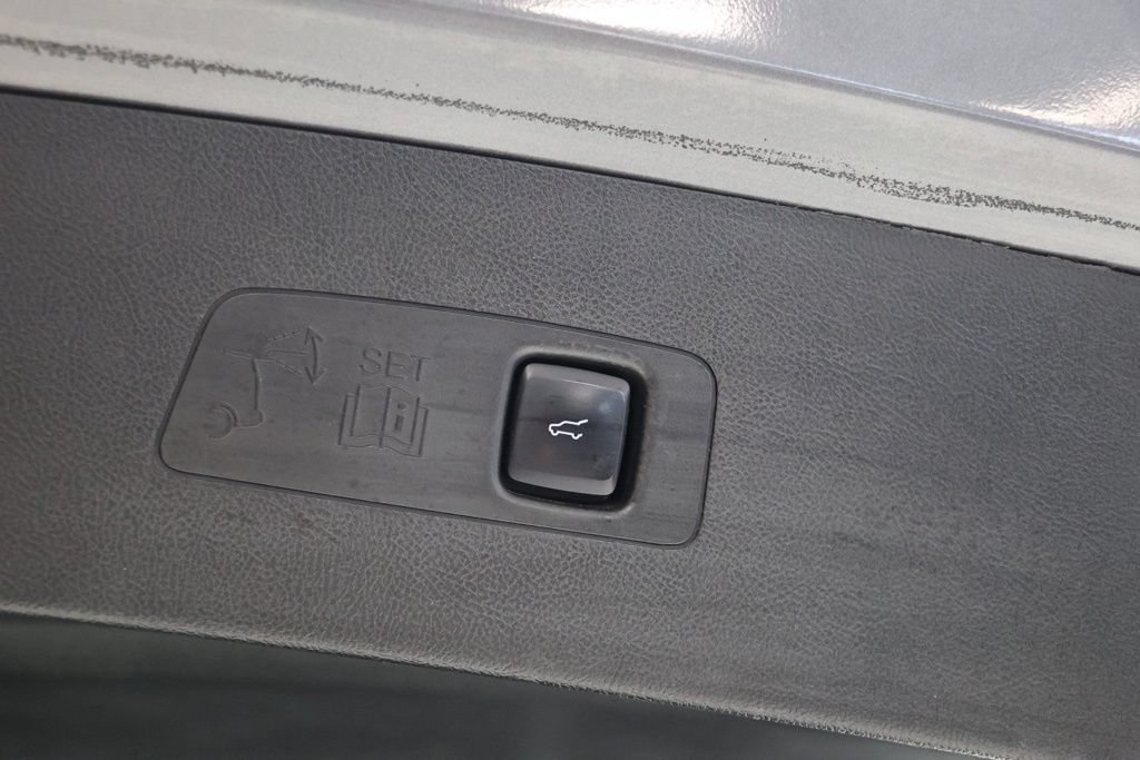 Used 2022 Lincoln Corsair Reserve AWD/4WD image 38