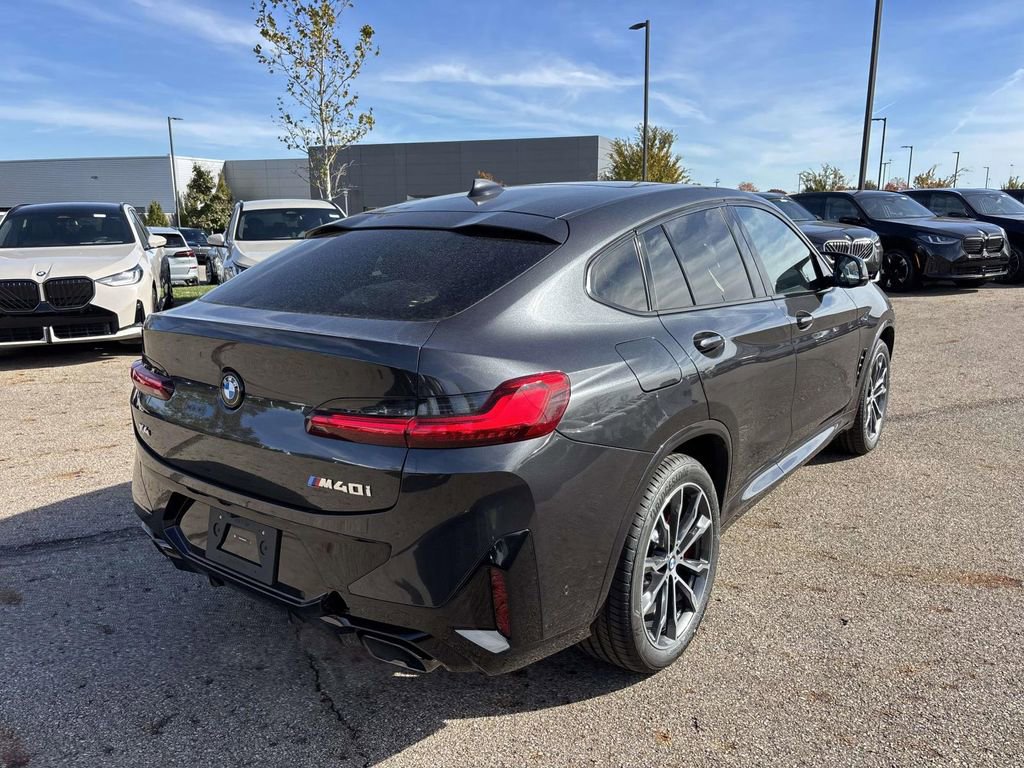 New 2025 BMW X4 M40i w/ Premium Package image 7