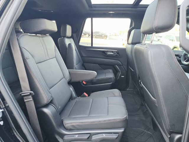 Used 2025 Chevrolet Tahoe RST w/ Comfort Package AWD/4WD image 15