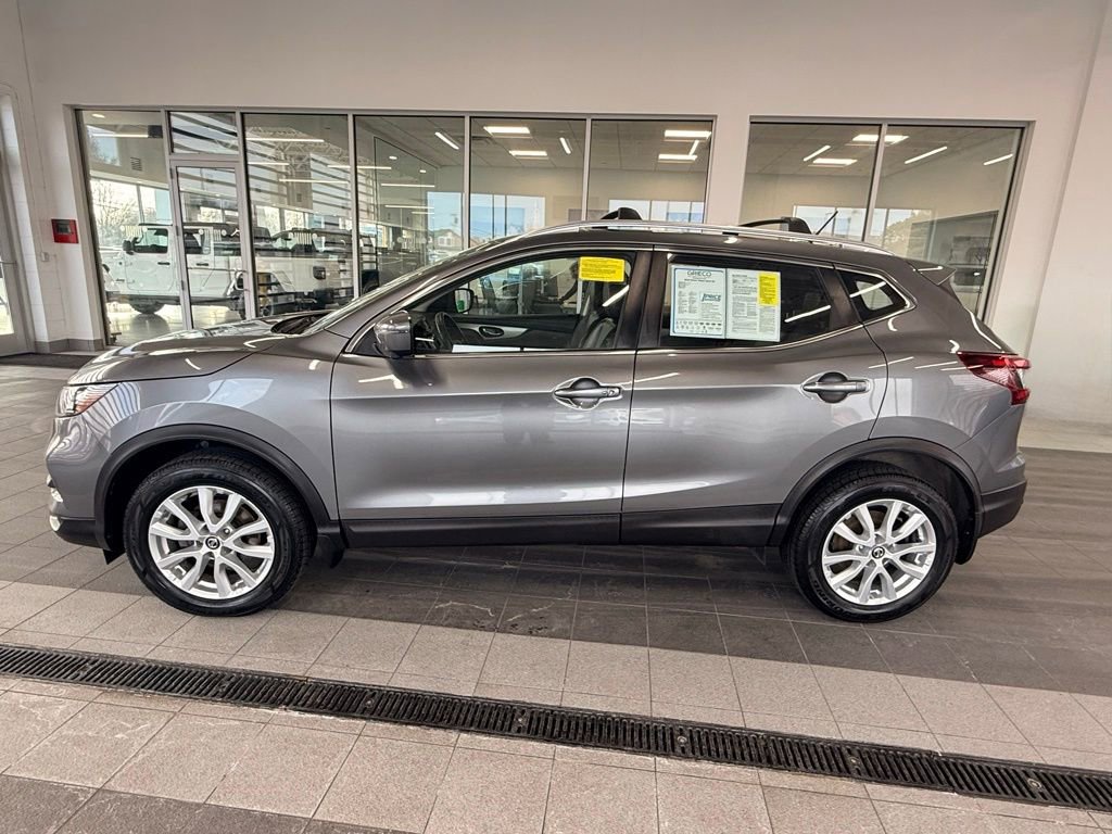 Used 2020 Nissan Rogue Sport SV w/ Technology Package image 5