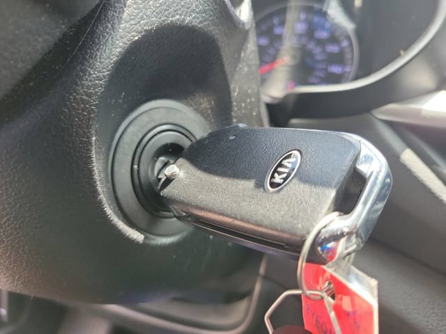 Used 2019 Kia Forte LXS FWD image 32