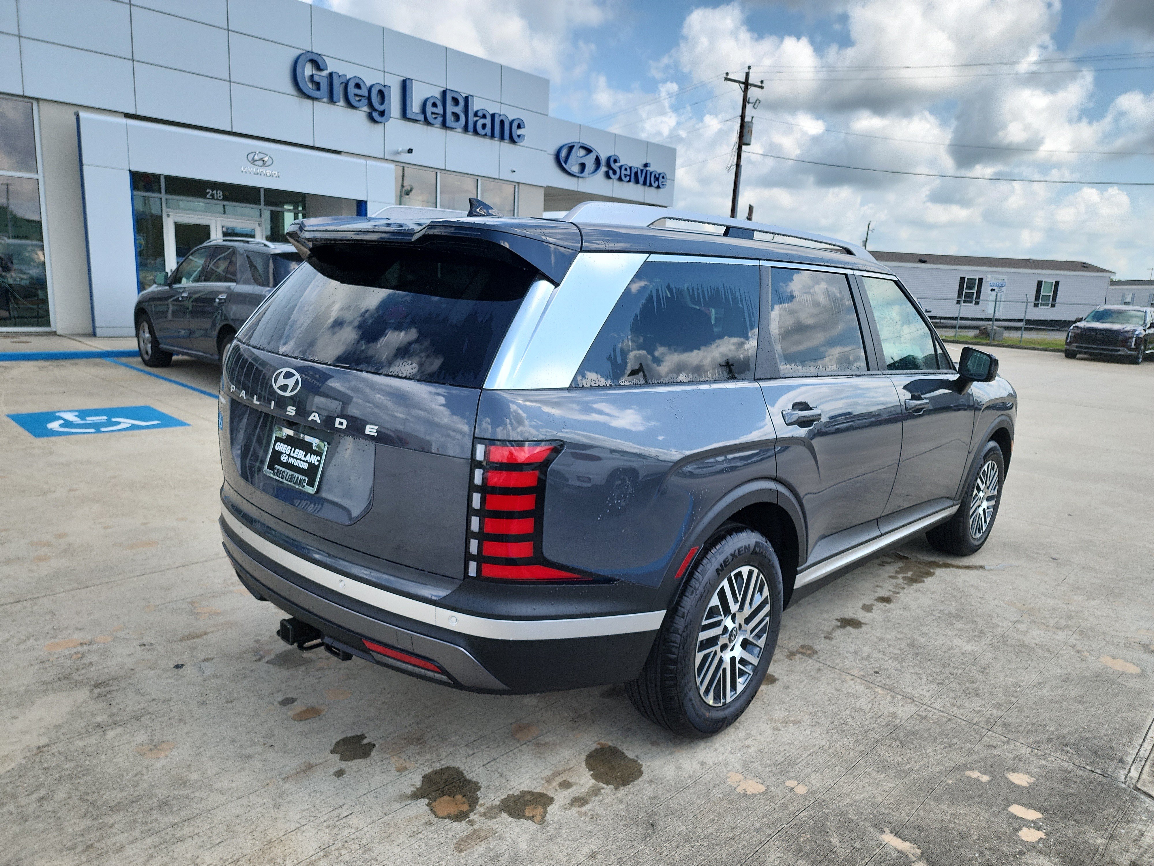 New 2027 Hyundai Palisade SEL FWD image 7