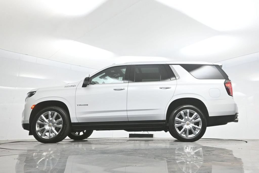 Used 2022 Chevrolet Tahoe High Country w/ Premium Package 2 AWD/4WD image 71