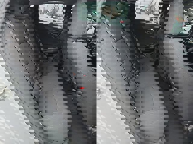 Used 2021 Chevrolet Malibu LT image 14